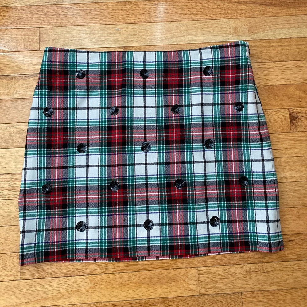 Vineyard Vines Holiday skirt